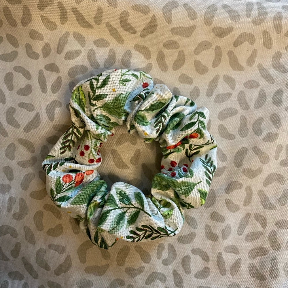 Handmade holiday floral scrunchie
